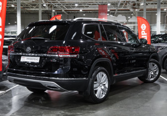 Подержанный автомобиль Volkswagen Teramont 2019 года (6 фото)