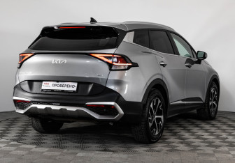 Подержанный автомобиль Kia Sportage 2022 года (7 фото)
