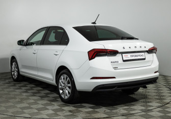 Подержанный автомобиль Skoda Rapid Liftback 2021 года (7 фото)