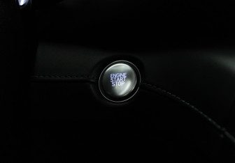 Подержанный автомобиль Hyundai Santa Fe 2021 года (19 фото)