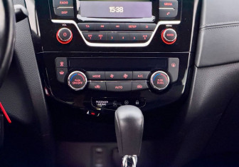 Подержанный автомобиль Nissan Qashqai 2019 года (16 фото)