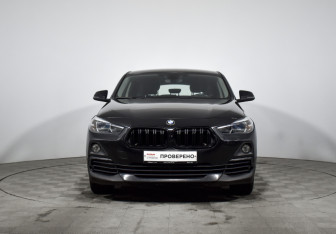 Подержанный автомобиль BMW X2 2019 года (2 фото)