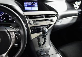 Подержанный автомобиль Lexus RX 2012 года (20 фото)