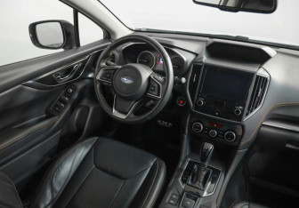 Подержанный автомобиль Subaru XV 2019 года (8 фото)