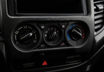 Подержанный автомобиль Mitsubishi L200 2019 года (13 фото)