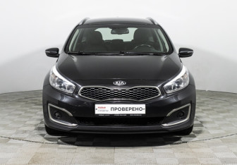 Подержанный автомобиль Kia Ceed Wagon 2018 года (2 фото)