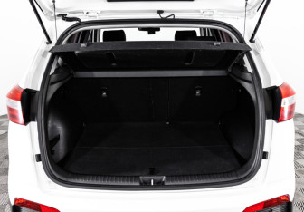 Подержанный автомобиль Hyundai Creta 2017 года (19 фото)