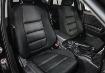 Подержанный автомобиль Mazda CX-5 2013 года (21 фото)