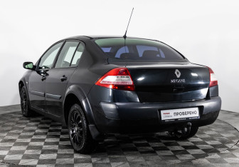 Подержанный автомобиль Renault Megane Sedan 2005 года (7 фото)