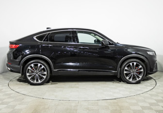 Подержанный автомобиль Geely Tugella 2021 года (4 фото)