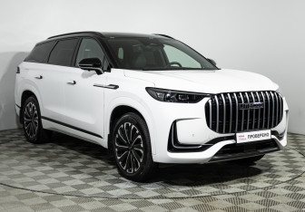 Подержанный автомобиль Jaecoo J8 2024 года (3 фото)