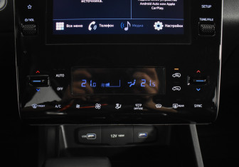 Подержанный автомобиль Hyundai Tucson 2023 года (16 фото)