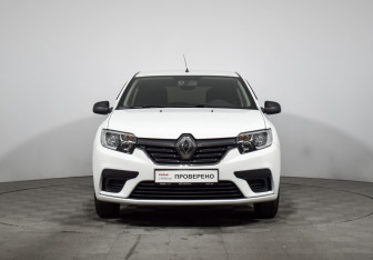 Подержанный автомобиль Renault Sandero 2019 года (2 фото)
