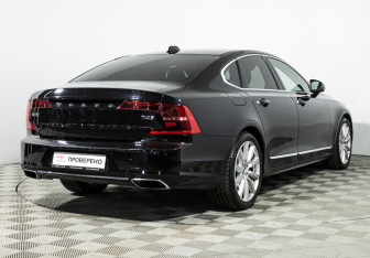 Подержанный автомобиль Volvo S90 2019 года (5 фото)
