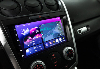 Подержанный автомобиль Mazda CX-7 2008 года (16 фото)
