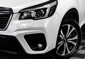 Подержанный автомобиль Subaru Forester Suv 2020 года (3 фото)