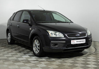 Подержанный автомобиль Ford Focus Hatchback 2006 года (3 фото)