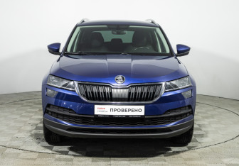 Подержанный автомобиль Skoda Karoq 2020 года (2 фото)