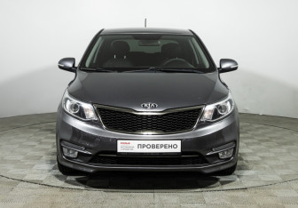 Подержанный автомобиль Kia Rio Hatchback 2017 года (2 фото)