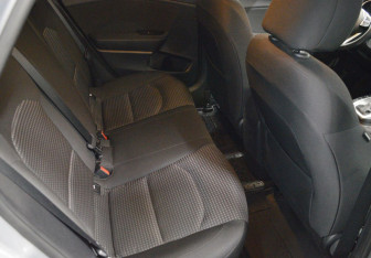 Подержанный автомобиль Kia Ceed Wagon 2021 года (13 фото)