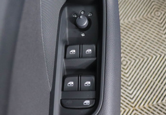 Подержанный автомобиль Audi A3 Sedan 2019 года (12 фото)