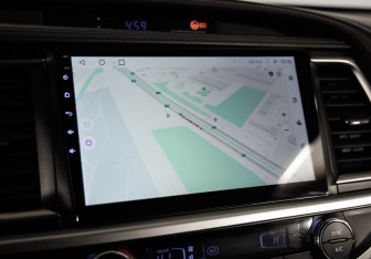 Подержанный автомобиль Toyota Highlander 2014 года (15 фото)