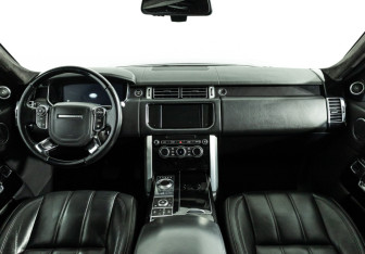 Подержанный автомобиль Land Rover Range Rover 2013 года (13 фото)