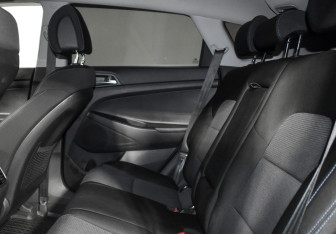 Подержанный автомобиль Hyundai Tucson 2016 года (11 фото)