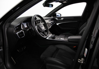 Подержанный автомобиль Audi A6 Sedan 2019 года (12 фото)