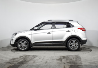 Подержанный автомобиль Hyundai Creta 2017 года (8 фото)