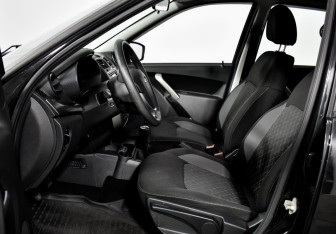 Подержанный автомобиль LADA (ВАЗ) Granta Sedan 2019 года (10 фото)