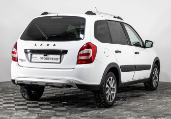 Подержанный автомобиль LADA (ВАЗ) Granta Wagon 2023 года (5 фото)