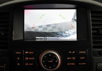 Подержанный автомобиль Nissan Pathfinder 2013 года (17 фото)