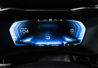 Подержанный автомобиль Geely Tugella 2023 года (12 фото)