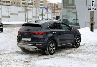 Подержанный автомобиль Kia Sportage 2019 года (4 фото)