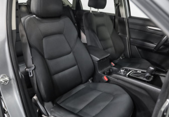 Подержанный автомобиль Mazda CX-5 2018 года (22 фото)