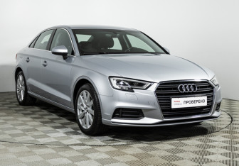 Подержанный автомобиль Audi A3 Sedan 2019 года (3 фото)