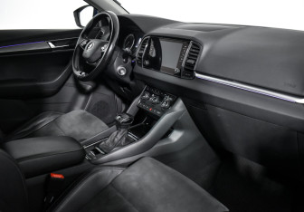 Подержанный автомобиль Skoda Karoq 2020 года (14 фото)