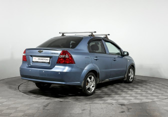 Подержанный автомобиль Chevrolet Aveo Sedan 2007 года (5 фото)