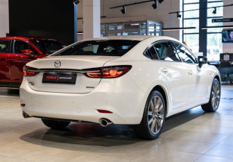 Новый Mazda 6 Sedan 2023 (5 фото)