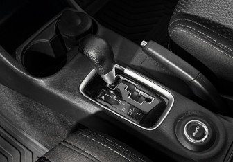 Подержанный автомобиль Mitsubishi Outlander 2016 года (11 фото)