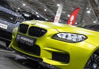 Подержанный автомобиль BMW M6 Coupe 2013 года (2 фото)