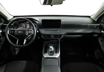 Подержанный автомобиль Haval Jolion 2024 года (13 фото)