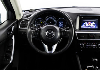 Подержанный автомобиль Mazda CX-5 2015 года (12 фото)