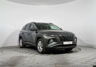 Подержанный автомобиль Hyundai Tucson 2021 года (3 фото)