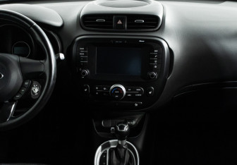 Подержанный автомобиль Kia Soul 2018 года (14 фото)