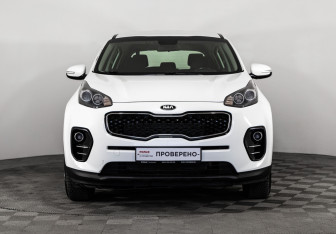 Подержанный автомобиль Kia Sportage 2018 года (2 фото)