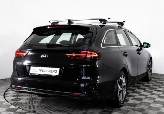 Подержанный автомобиль Kia Ceed Wagon 2019 года (5 фото)