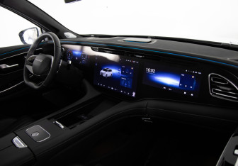 Подержанный автомобиль Exeed VX 2024 года (13 фото)