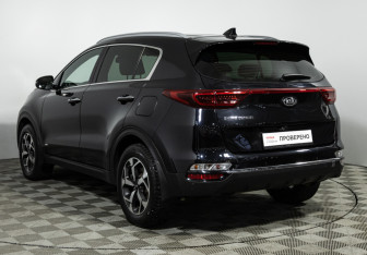 Подержанный автомобиль Kia Sportage 2018 года (7 фото)